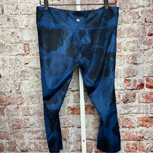 Lululemon Athletica Blue and Black Leggings
